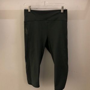 Green lululemon mesh crops